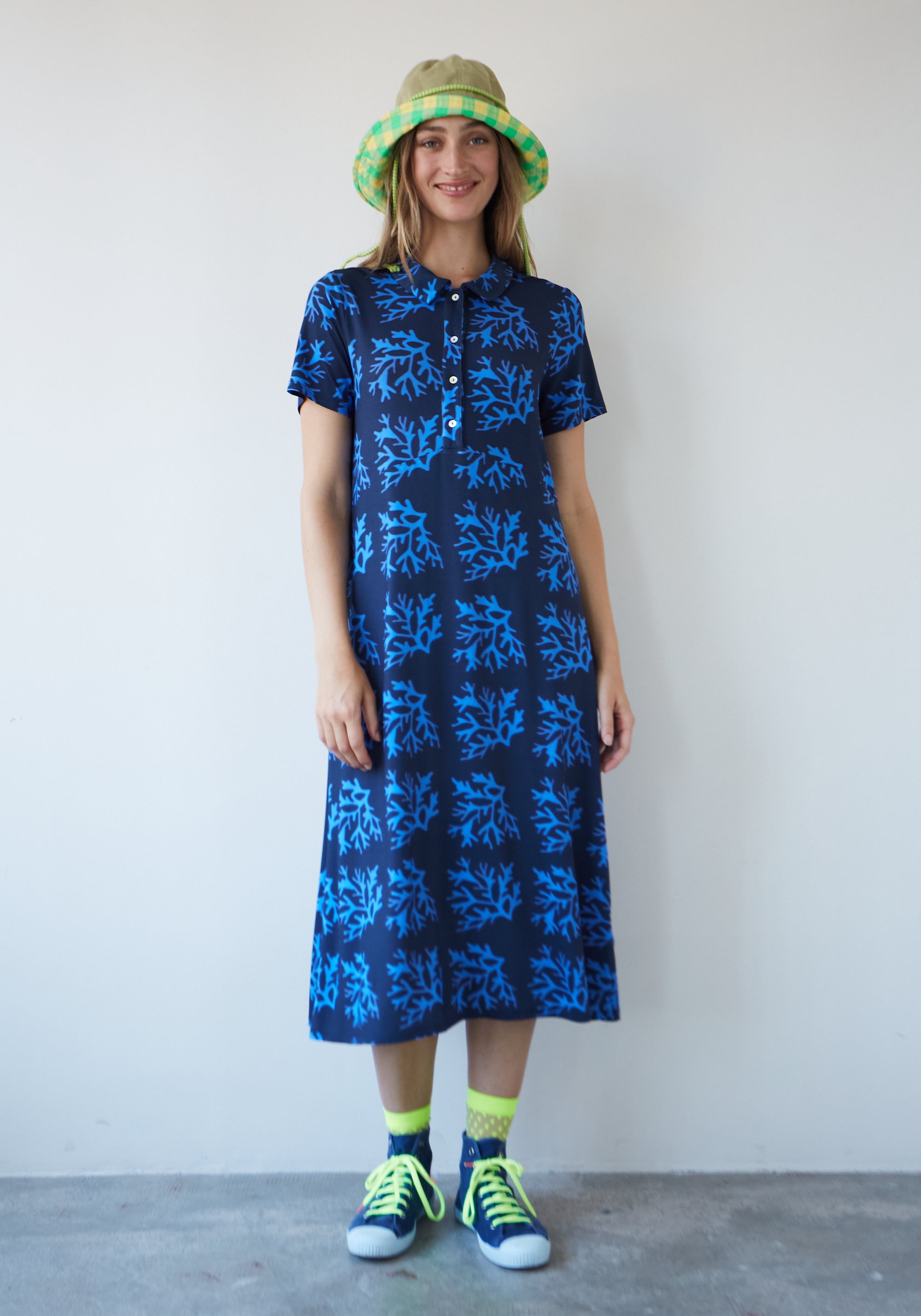 Blaues Flao-Kleid