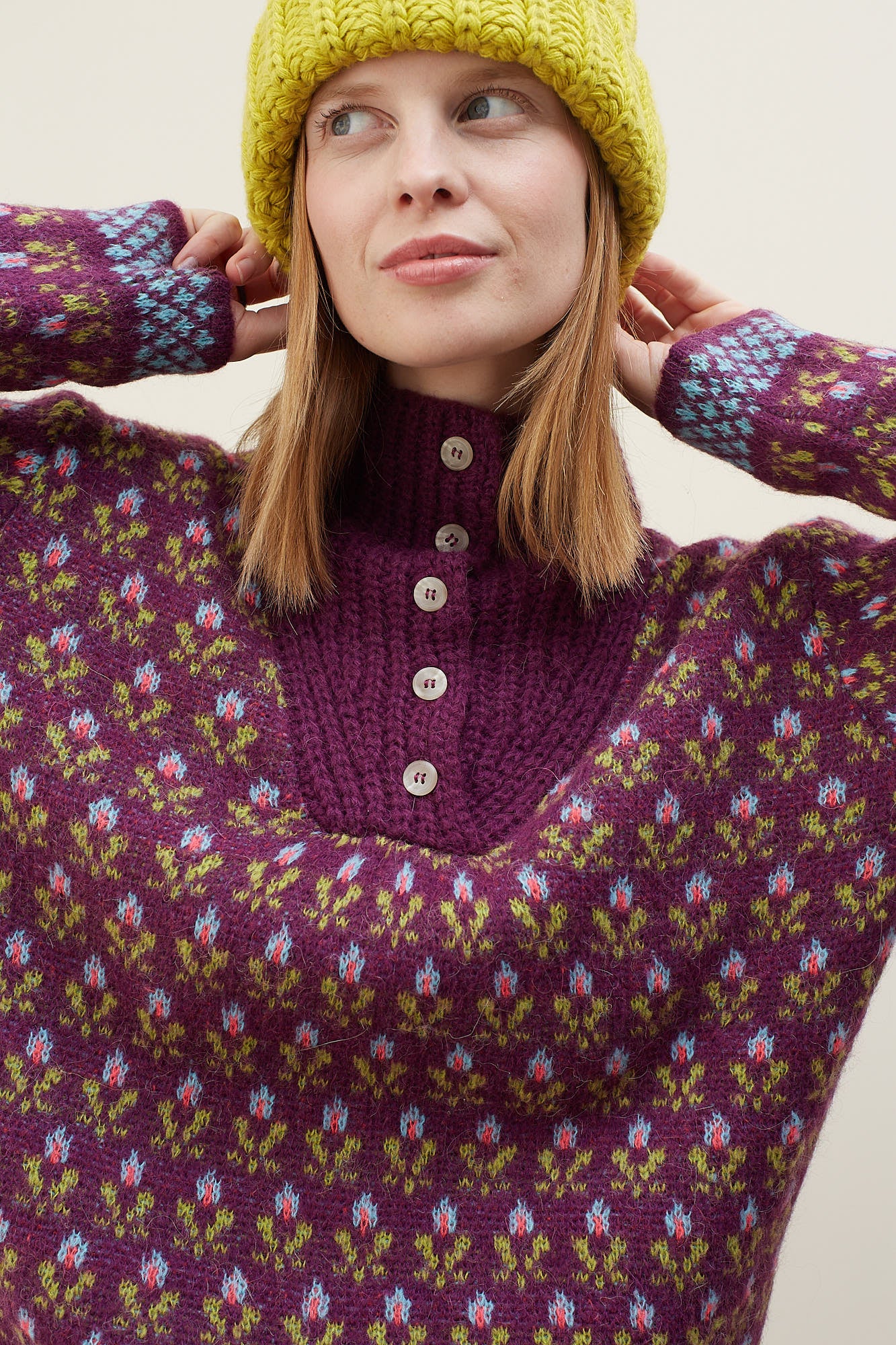 Wine Voltereta Sweater